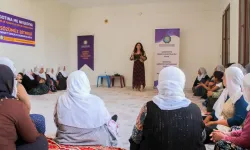 Kulp ve Hazro'da kadınlara dijital şiddetle mücadele eğitimi