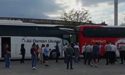 Düzce Otogarı'nda iki yolcu otobüsü çarpıştı