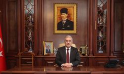 VALİ EROL AYYILDIZ: "BURSA BASINI, ŞEHRİMİZİN GELİŞİMİNE DEĞER KATIYOR"
