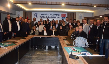 Gelecek Partisi'nden 750 kişi CHP Bursa'ya katıldı!