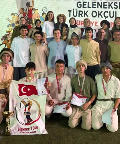 Sakarya'da Hendek Anadolu İHL Türkiye Şampiyonu oldu