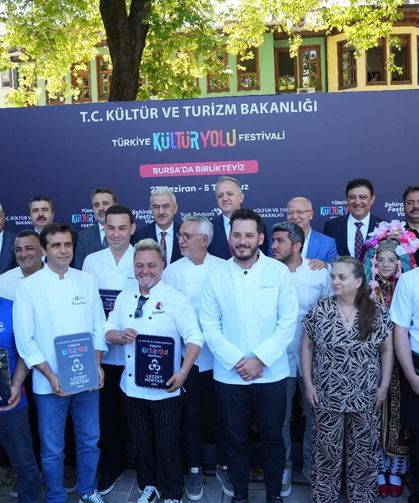 BURSA’DA KÜLTÜR, SANAT VE GASTRONOMİ RÜZGÂRI ESİYOR