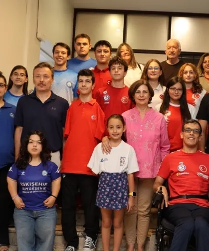 Eskişehir'in Başkan Ünlüce, şampiyon sporcuları ağırladı
