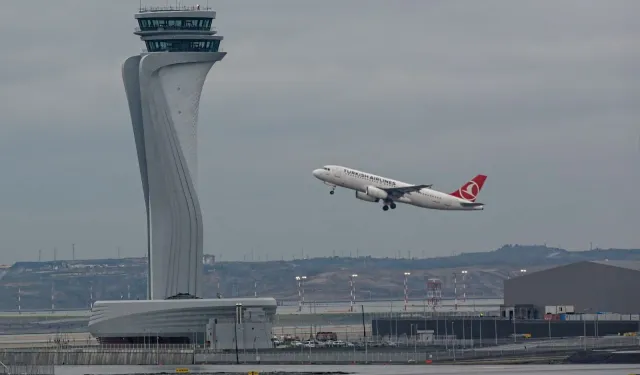 İstanbul Havalimanı'ndan tarihi rekor... 1 günde 1.730 uçuş