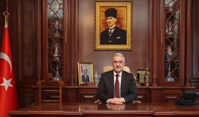 BURSA VALİSİ EROL AYYILDIZ'DAN BABALAR GÜNÜ'NDE ANLAMLI ÇAĞRI