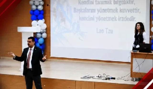 Ağrı'da sağlık çalışanlarına iletişim eğitimi