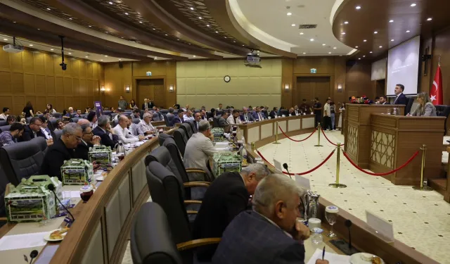 Bursa Büyükşehir Meclisi'nden stratejik kararlar... Mahalle Afet Konteynerleri ilçelere devredildi