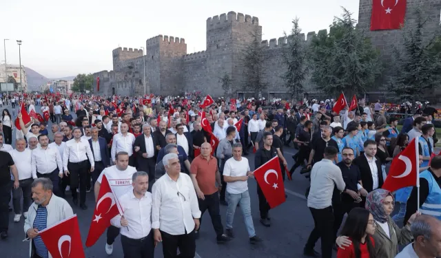 Kayseri Büyükşehir'den 15 Temmuz mesaisi