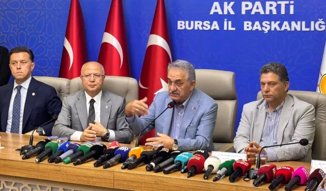 Hayati Yazıcı Bursa'da... Türkiye'nin küresel vizyonunu Bursa'dan değerlendirdi