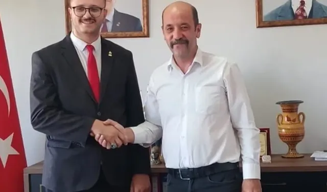 Kayserili iş insanı Hasan Çakmak Zafer Partisi'nde