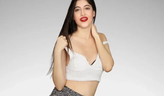 Ünlü manken Hazal Çakmak, dünya çapında başarıyla parlıyor