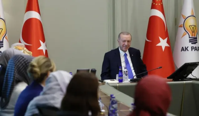 Cumhurbaşkanı Erdoğan, AK Partili kadın belediye başkanlarıyla buluştu