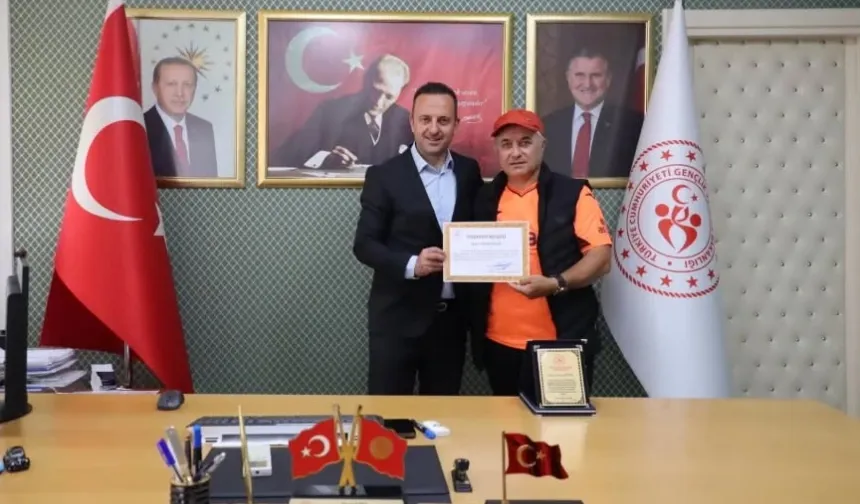 Başarılı antrenör Külünk'e Artvin üzülüyor, Sinop seviniyor