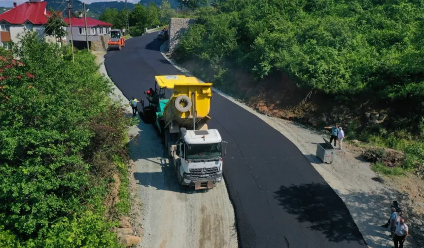 Ordu'da kırsal ulaşım yatırımları devam ediyor