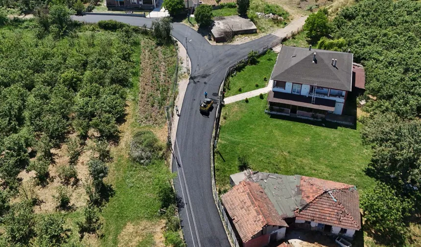 Sakarya Söğütlü'de 6 kilometrelik güzergâh güçlü koordinasyonla sil baştan