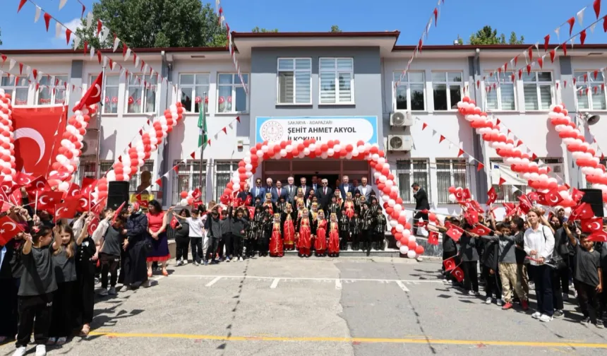 Sakarya'da eğitim maratonu karne sevinciyle tamamlandı