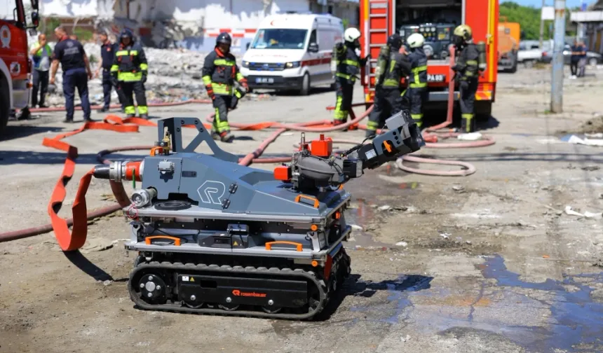 Samsun İtfaiyesi 'Alevkıran' robotuyla güçleniyor
