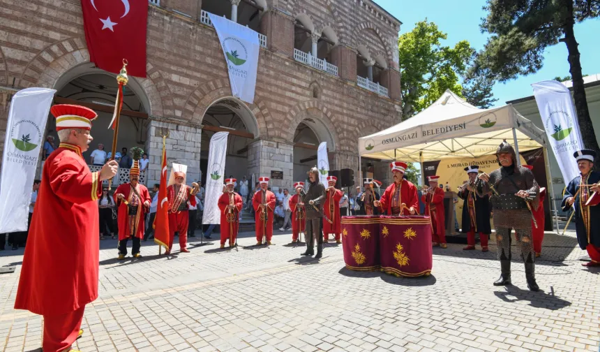 Sultan I. Murad Hüdavendigâr Bursa Osmangazi'de dualarla anıldı