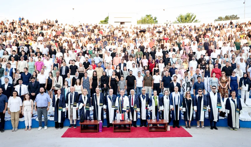 Genç hukukçular DEÜ'de yemin etti