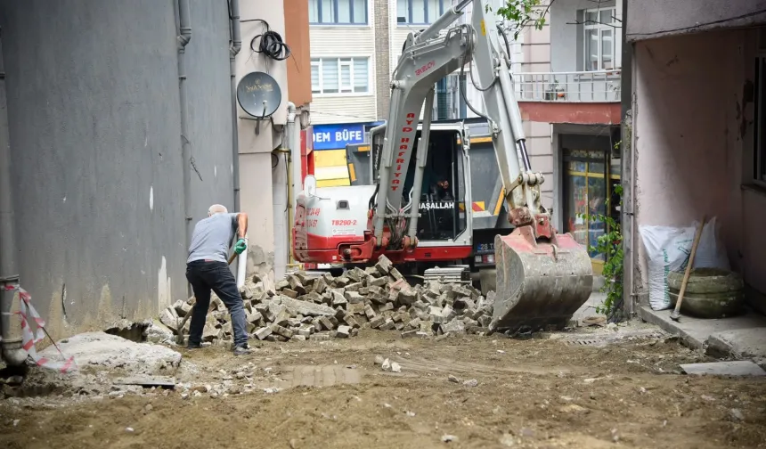 Giresun Belediyesi'nden kent genelinde üstyapı hamlesi