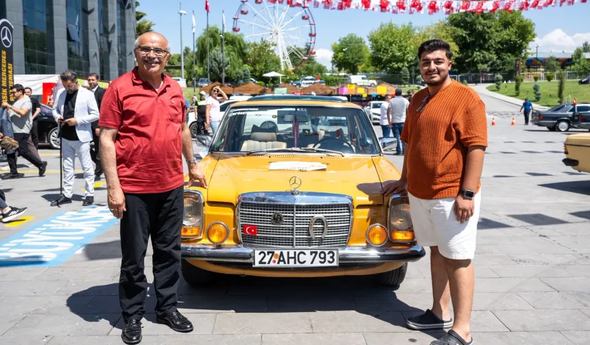 Kayısı Festivali'nde klasik Mercedes buluşması