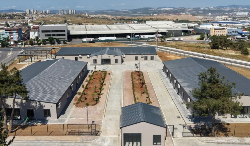 Kocaeli Gebze'de Geçici Kaymakamlık Binası incelendi