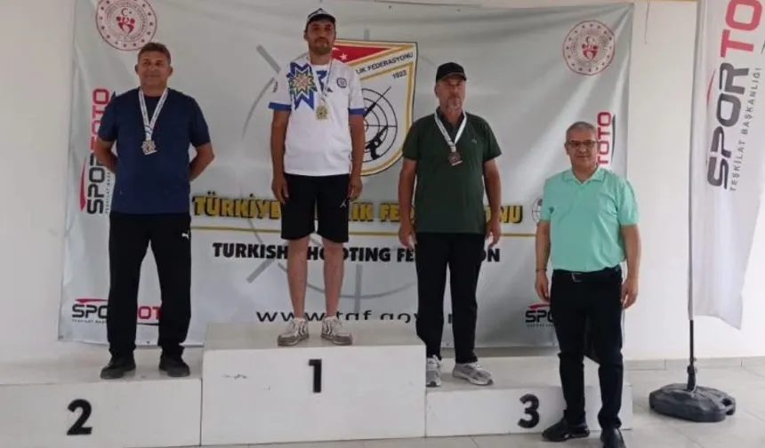 Muğla Büyükşehir sporcularından çifte başarı