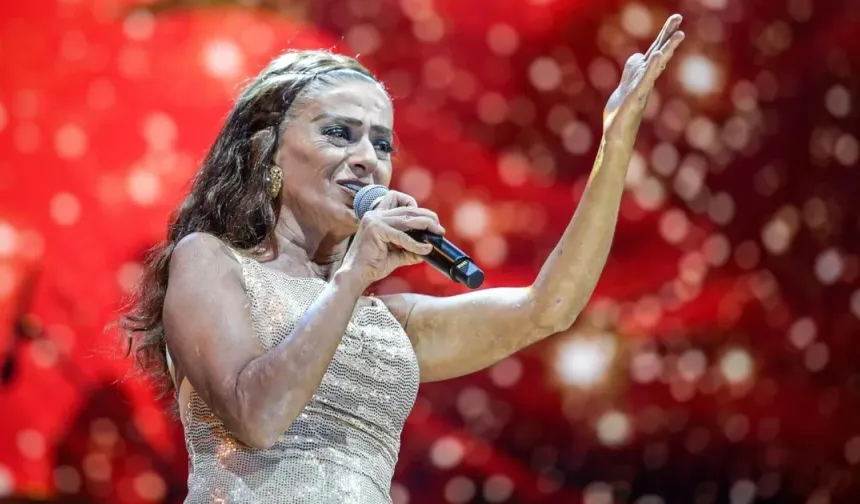 İEF’de Yıldız Tilbe rüzgarı