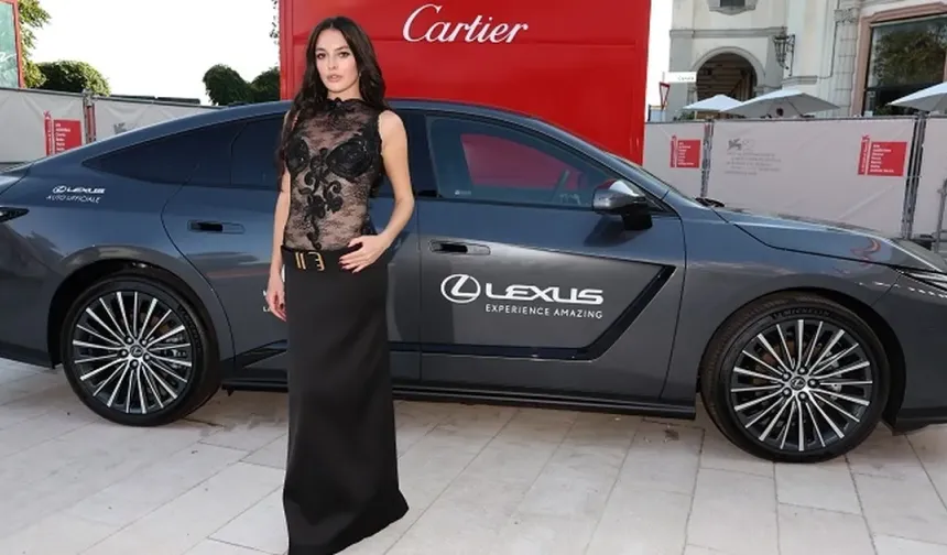 Melis Sezen Venedik Film Festivali’ne katıldı